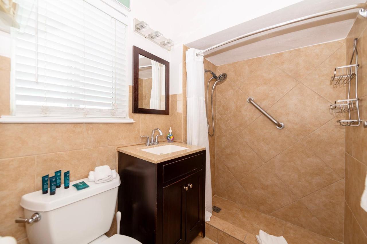 Tropic Isle Boutique Hotel Голливуд Экстерьер фото