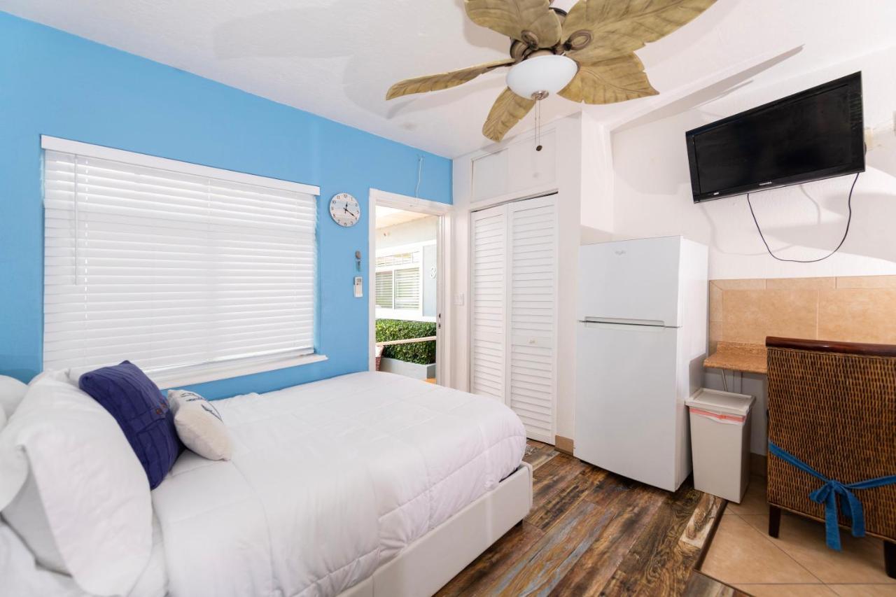 Tropic Isle Boutique Hotel Голливуд Экстерьер фото