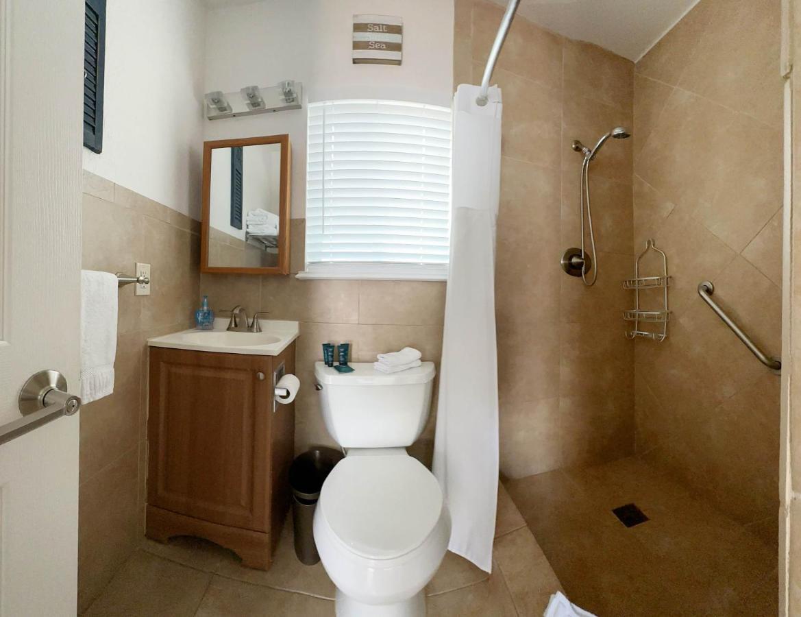 Tropic Isle Boutique Hotel Голливуд Экстерьер фото